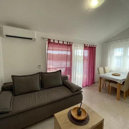 Lela Apartment Duba